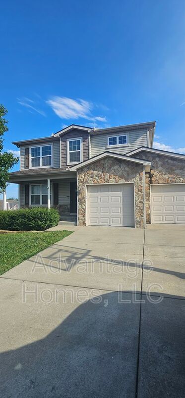 Large Corner Lot with Expansive Backyard & 3-Car Tandem Garage! property image