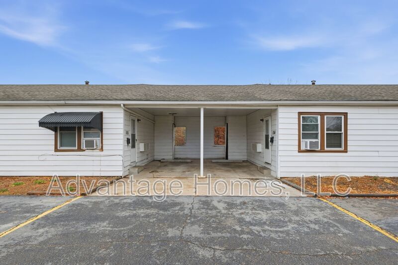 Open Floorplan; 2 Bedroom Apartment property image