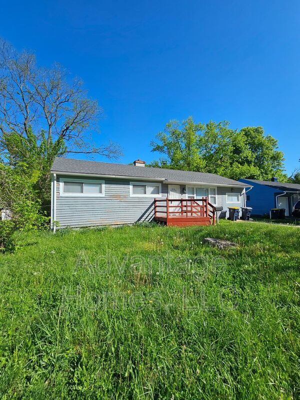 11410 Palmer Ave