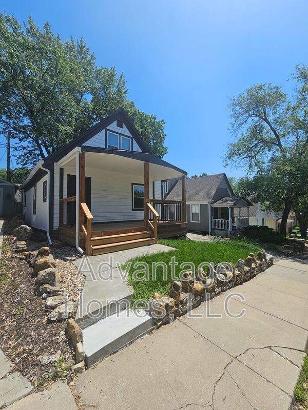 Walk to Westwood Park! property image