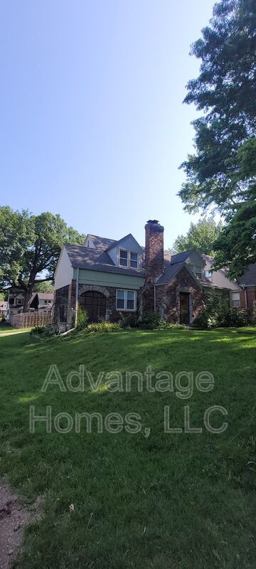 Brookside Charmer! property image