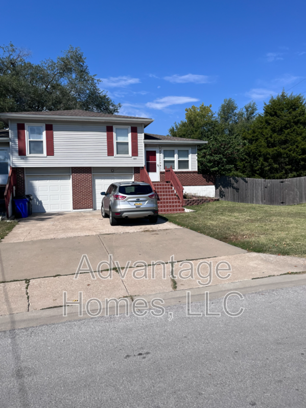 New windows = Energy efficiency property image
