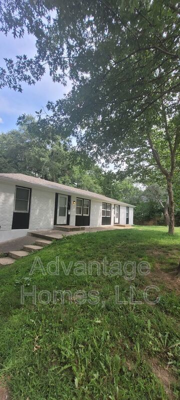 Ranch Floorplan duplex in great Shawnee location property image