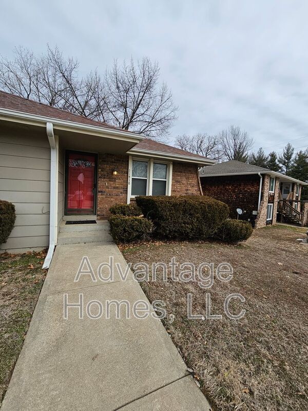 **So Pretty You Won’t Want to Leave Home!** property image