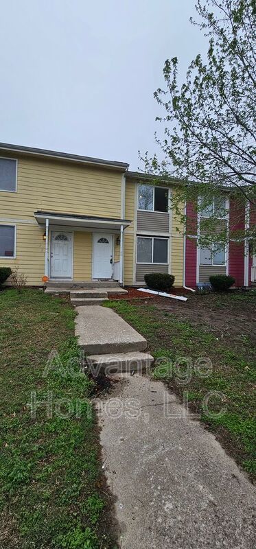 721 N 70th Ter property image
